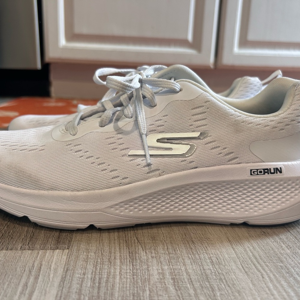 Skechers Women's White GoRun Sneakers